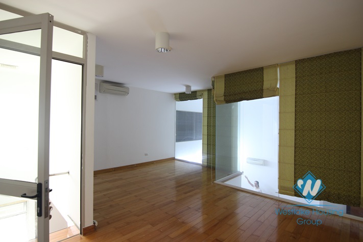 Duplex four bedrooms apartment for rent in Ciputra compound, Tay Ho, Ha Noi